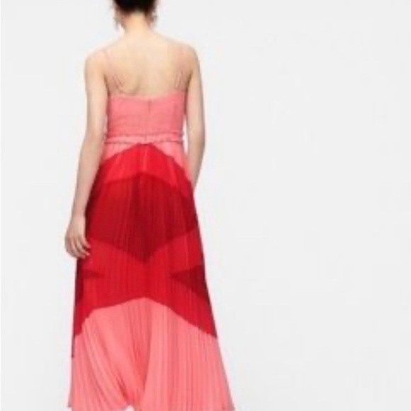 JCrew pleated hibiscus maxi dress in geometric print - Picture 2 of 6